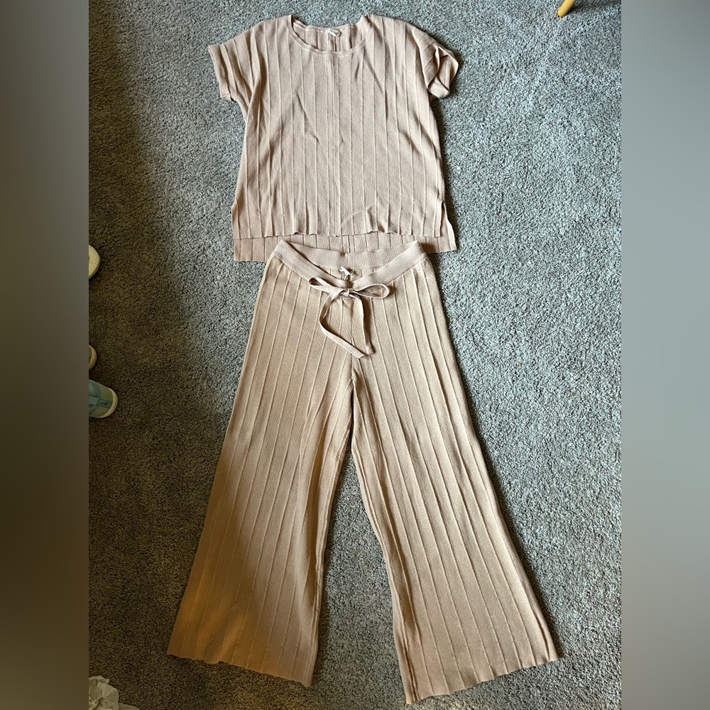 Hem & Thread Beige Wide Leg Knit Set - Size L